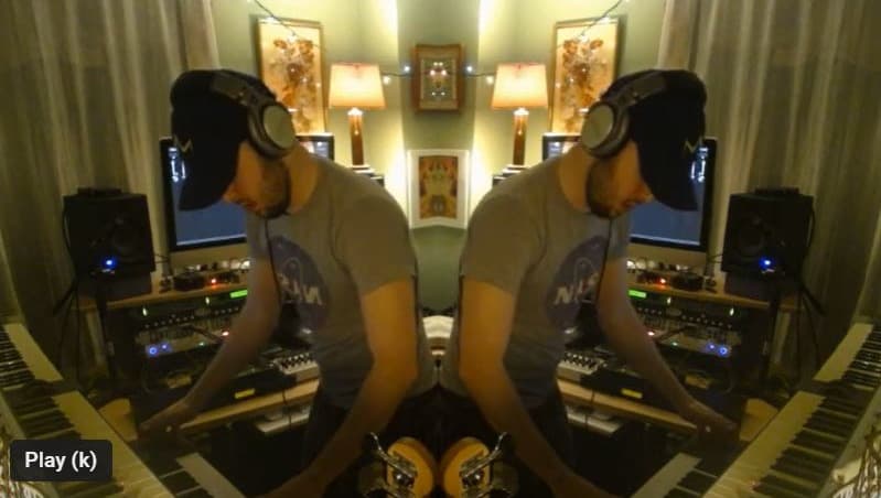 Sun Cut Flat performing "Chamber of Reflection" by Mac Demarco